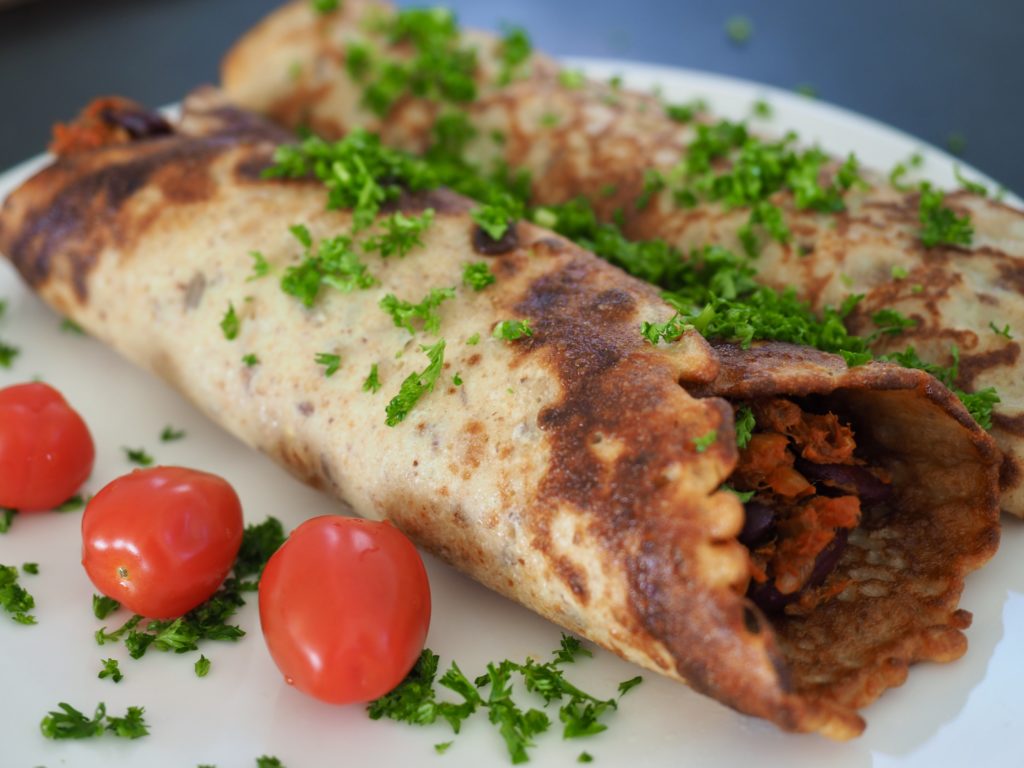 Meergranenpannenkoek met vulling van tonijn en kidneybonen