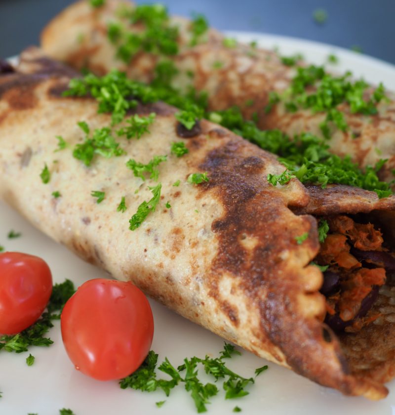 Meergranenpannenkoek met vulling van tonijn en kidneybonen